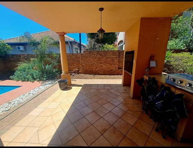 4 BEDROOM HOUSE FOR SALE IN HIGHVELD